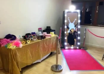 Charlie Brooks Magic Mirror